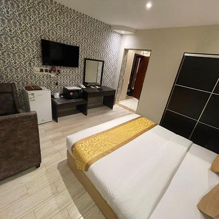 Nourth House Aparthotel Al Qurayyat Eksteriør bilde